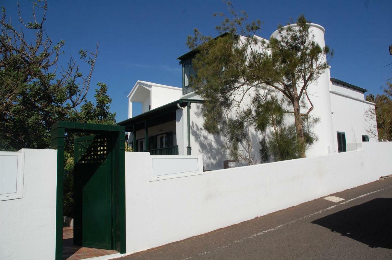 Villa Jupe Tias Exterior photo